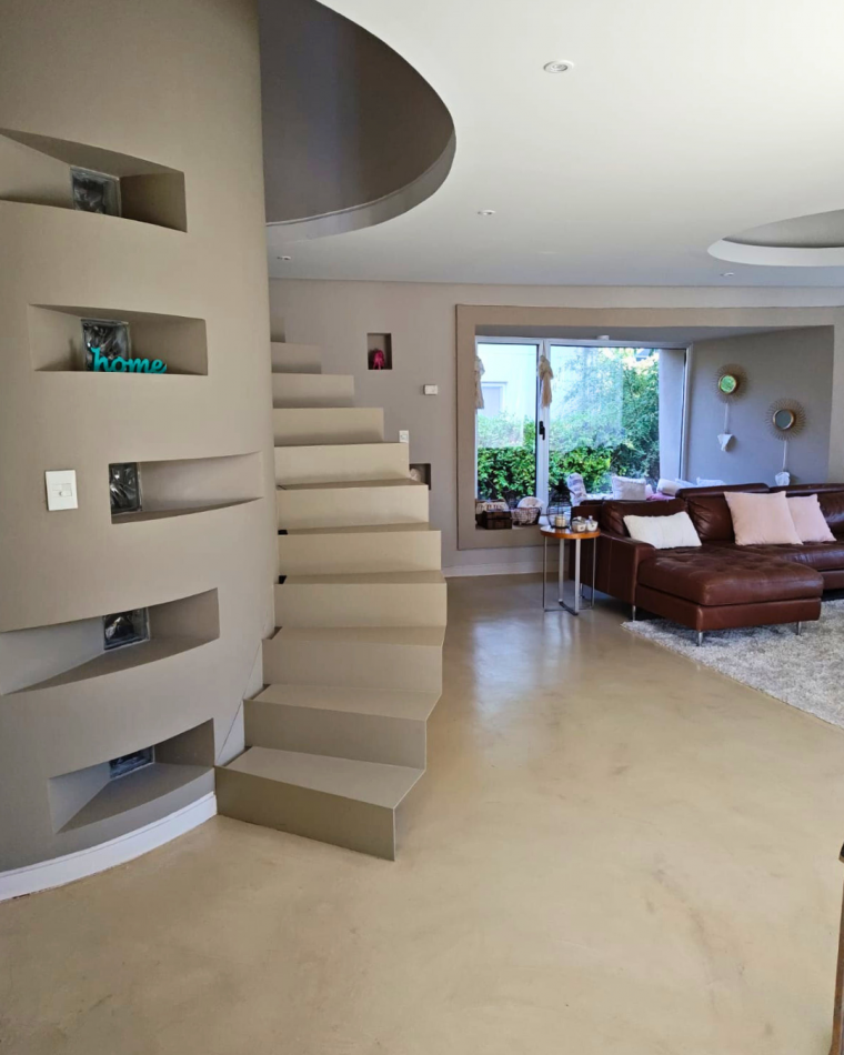 Casa 3 Dormitorios + Estudio | Barrio Privado La Comarca
