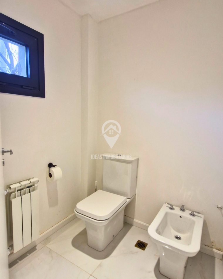 Casa 4 dormitorios | Quincho + Pileta | Cipolletti 