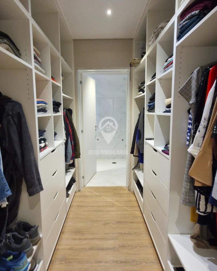 Casa 4 dormitorios | Quincho + Pileta | Cipolletti 